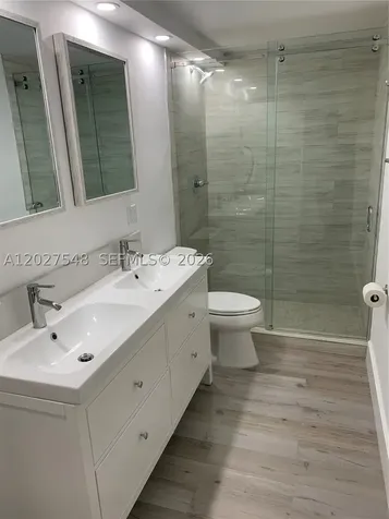 5838 SW 74th Terrace South Miami FL 33143