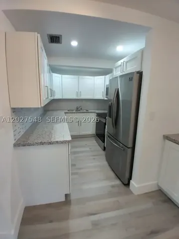 5838 SW 74th Terrace South Miami FL 33143