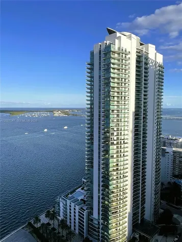 1200 Brickell Bay Drive Miami FL 33131