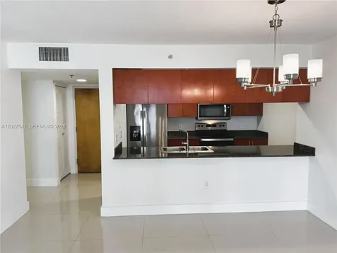 1200 Brickell Bay Drive Miami FL 33131
