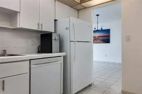 1950 S Ocean Drive Hallandale Beach FL 33009