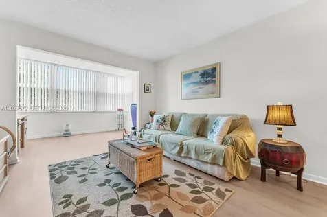 6600 Cypress Road Plantation FL 33317