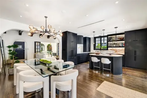 1225 Alhambra Circle Coral Gables FL 33134
