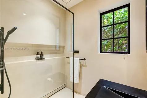 1225 Alhambra Circle Coral Gables FL 33134