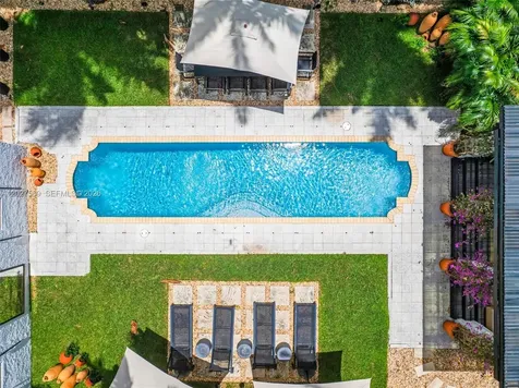 1225 Alhambra Circle Coral Gables FL 33134