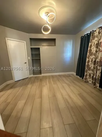 1090 W 60th Street Hialeah FL 33012