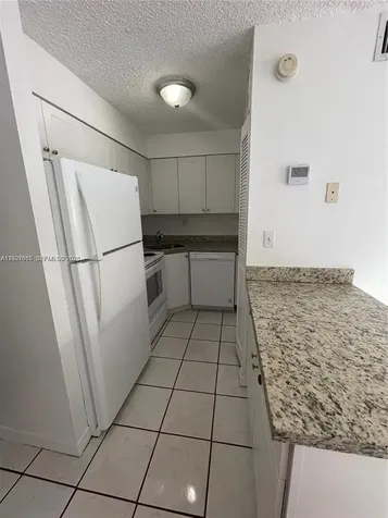 5199 NW 7th Street Miami FL 33126