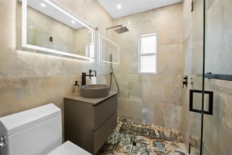 39 Montilla Avenue Coral Gables FL 33134