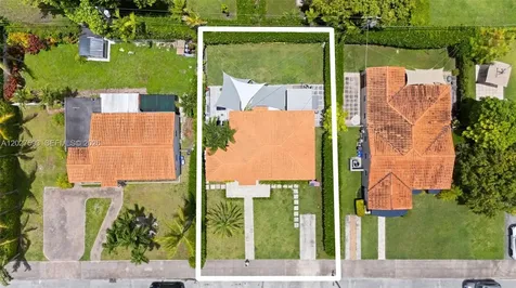 39 Montilla Avenue Coral Gables FL 33134