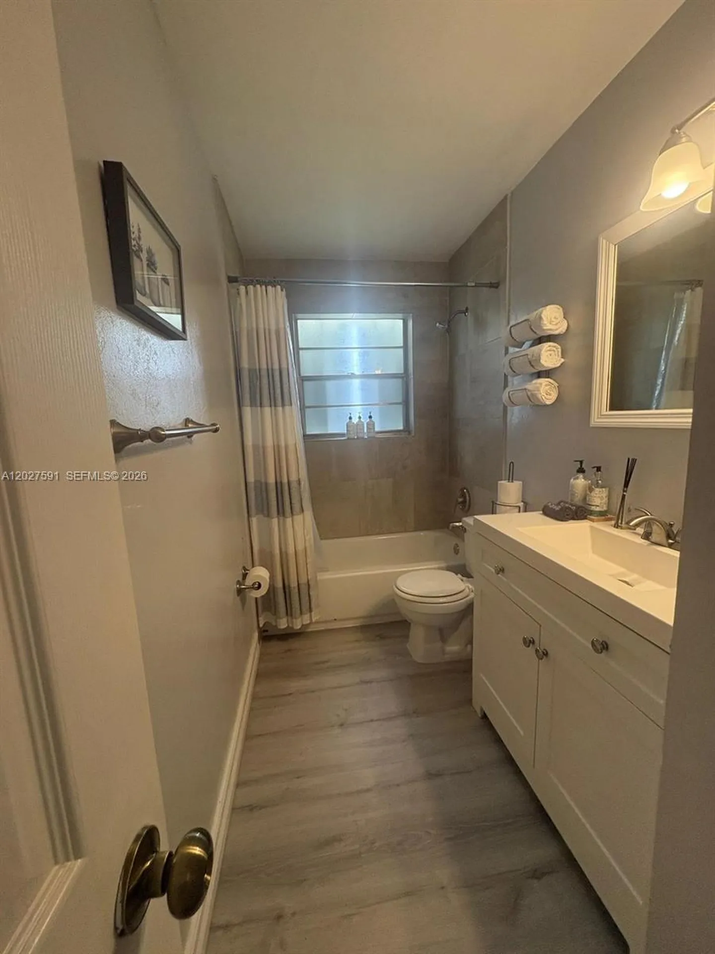 201 Columbus Parkway Hollywood FL 33021