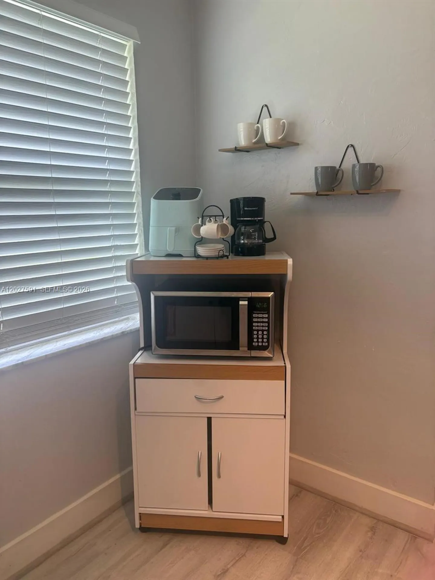201 Columbus Parkway Hollywood FL 33021