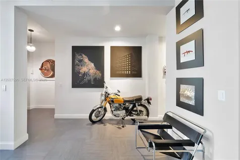 230 Water Way Miami Beach FL 33141