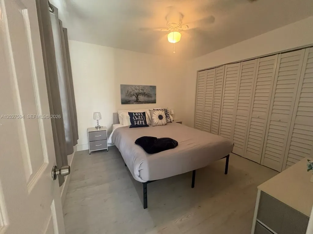 201 Columbus Parkway Hollywood FL 33021
