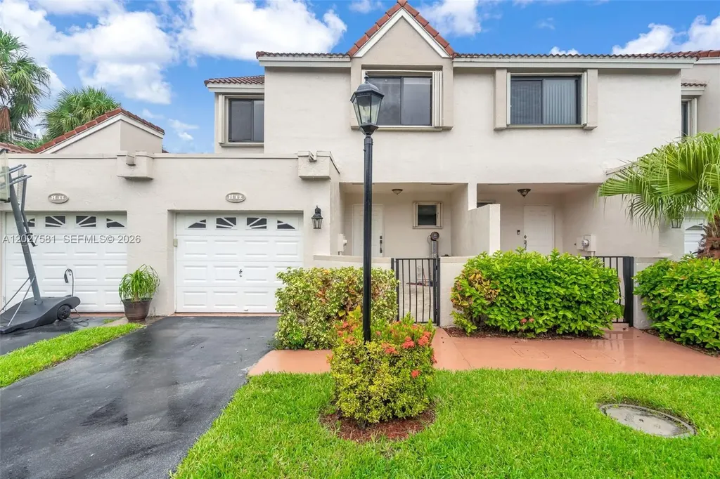 21160 Mainsail Circle Aventura FL 33180