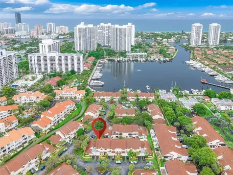 21160 Mainsail Circle Aventura FL 33180