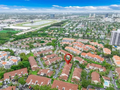 21160 Mainsail Circle Aventura FL 33180