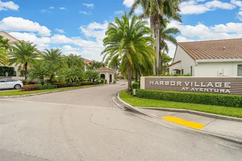 21160 Mainsail Circle Aventura FL 33180