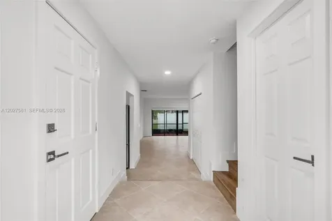 21160 Mainsail Circle Aventura FL 33180