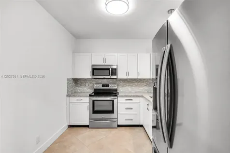 21160 Mainsail Circle Aventura FL 33180