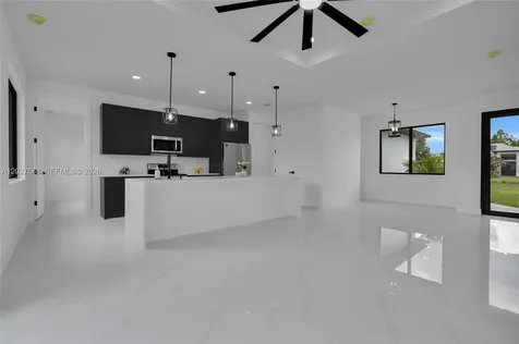 3511 27th Street SW Lehigh Acres FL 3397603-45