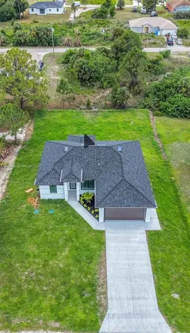 3511 27th Street SW Lehigh Acres FL 3397603-45
