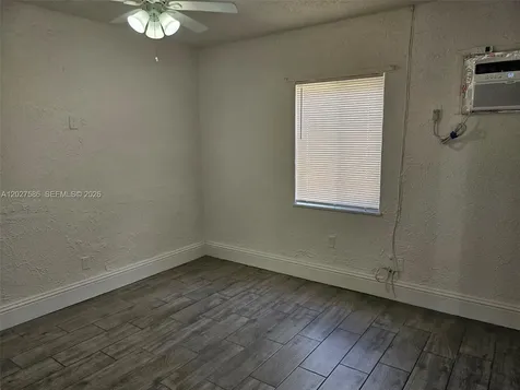 709 NE 4th Court Hallandale Beach FL 33009