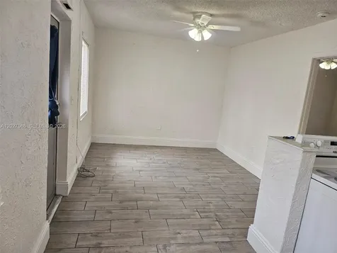 709 NE 4th Court Hallandale Beach FL 33009