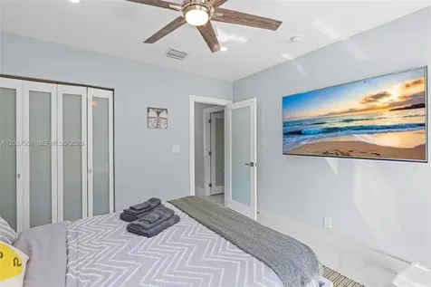 26 NE 88th Street El Portal FL 33138