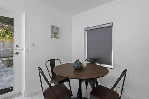 26 NE 88th Street El Portal FL 33138