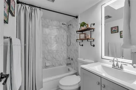 420 NW 70th Avenue Plantation FL 33317
