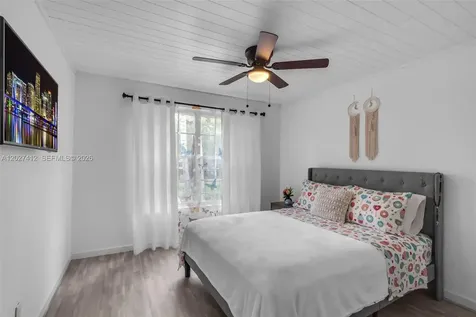 420 NW 70th Avenue Plantation FL 33317