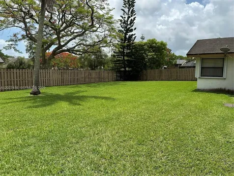 Miami FL 33176