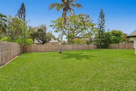 10711 SW 116th Avenue Miami FL 33176