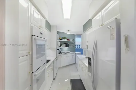 4775 Collins Avenue Miami Beach FL 33140