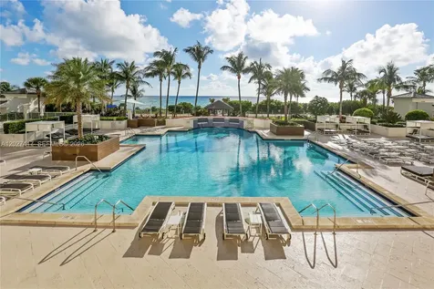 4775 Collins Avenue Miami Beach FL 33140