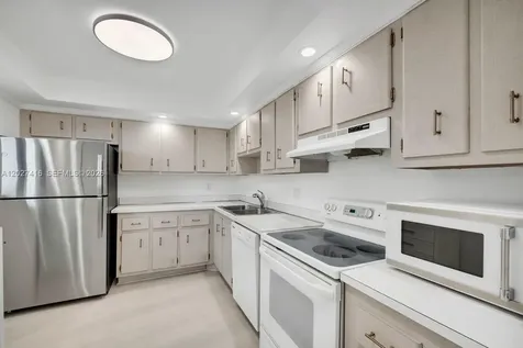 200 Ocean Trail Way Jupiter FL 33477
