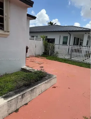 151 W 44th Street Hialeah FL 33012