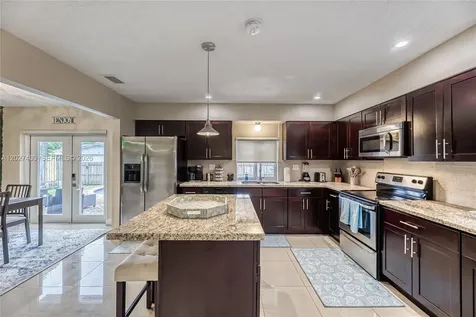 204 SE 4th Terrace Dania Beach FL 33004