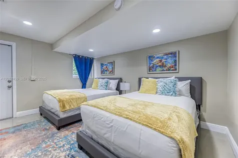 204 SE 4th Terrace Dania Beach FL 33004