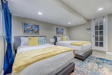 204 SE 4th Terrace Dania Beach FL 33004