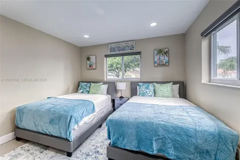 204 SE 4th Terrace Dania Beach FL 33004