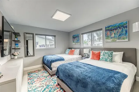 204 SE 4th Terrace Dania Beach FL 33004