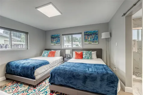 204 SE 4th Terrace Dania Beach FL 33004