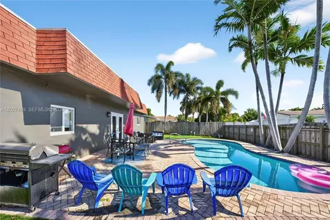 204 SE 4th Terrace Dania Beach FL 33004