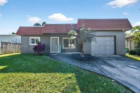 204 SE 4th Terrace Dania Beach FL 33004