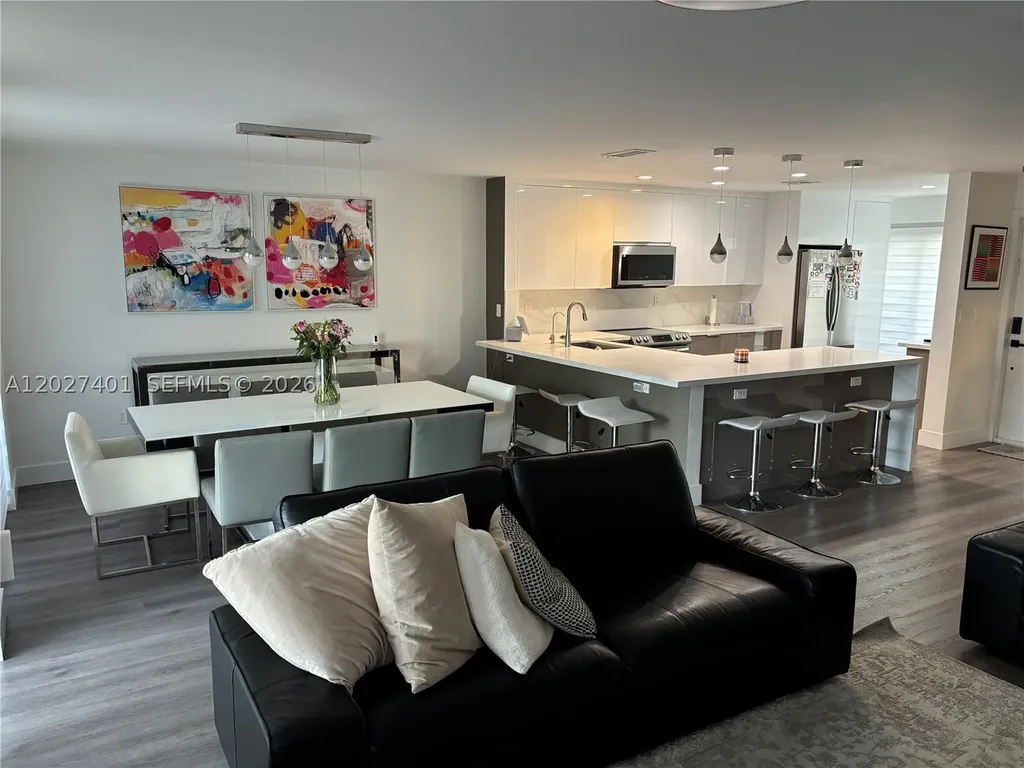 10253 NW 51st Terrace Doral FL 33178