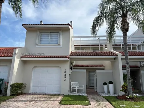 10253 NW 51st Terrace Doral FL 33178