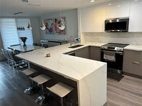 10253 NW 51st Terrace Doral FL 33178