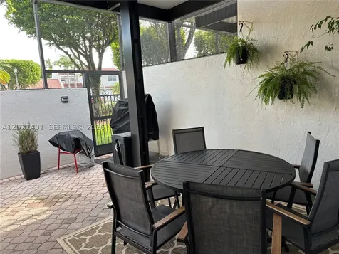 10253 NW 51st Terrace Doral FL 33178