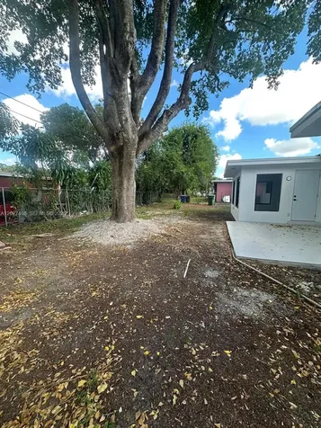 810 Wyoming Avenue Fort Lauderdale FL 33312
